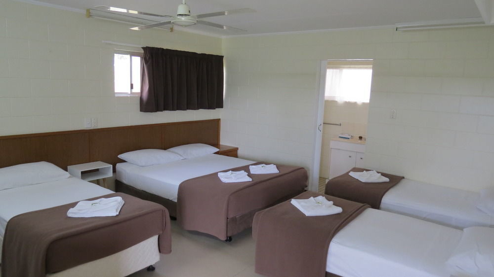 Cardwell At The Beach Exterior photo