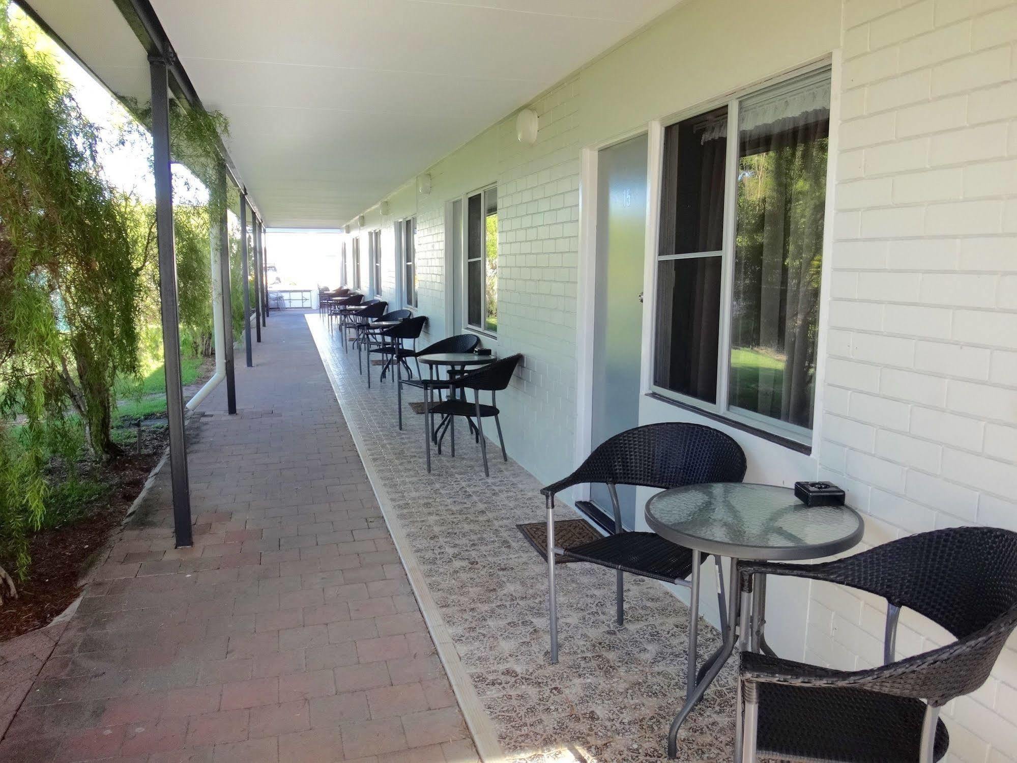 Cardwell At The Beach Exterior photo